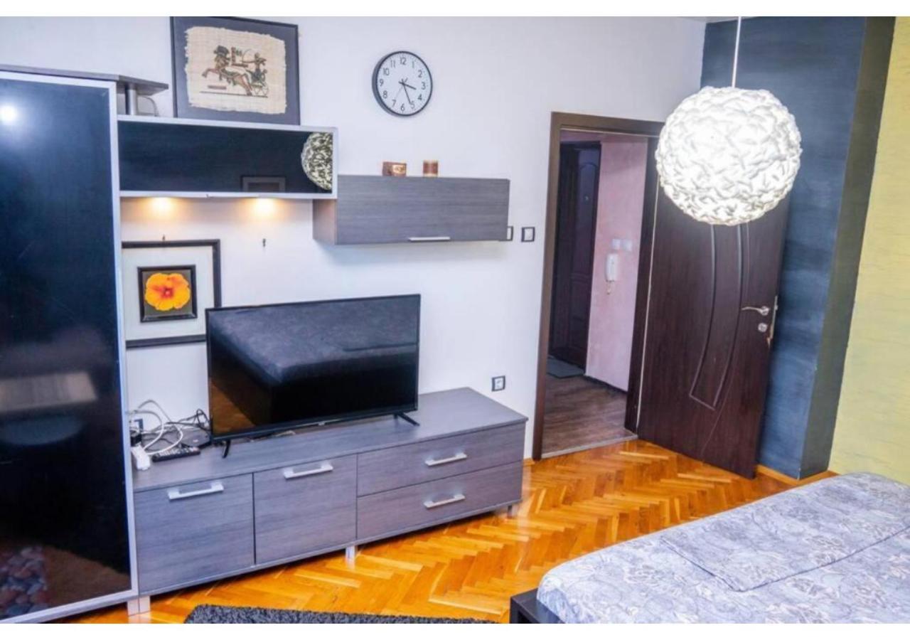 Luxury Apartment On The First Line To The Sea Burgas Exterior foto